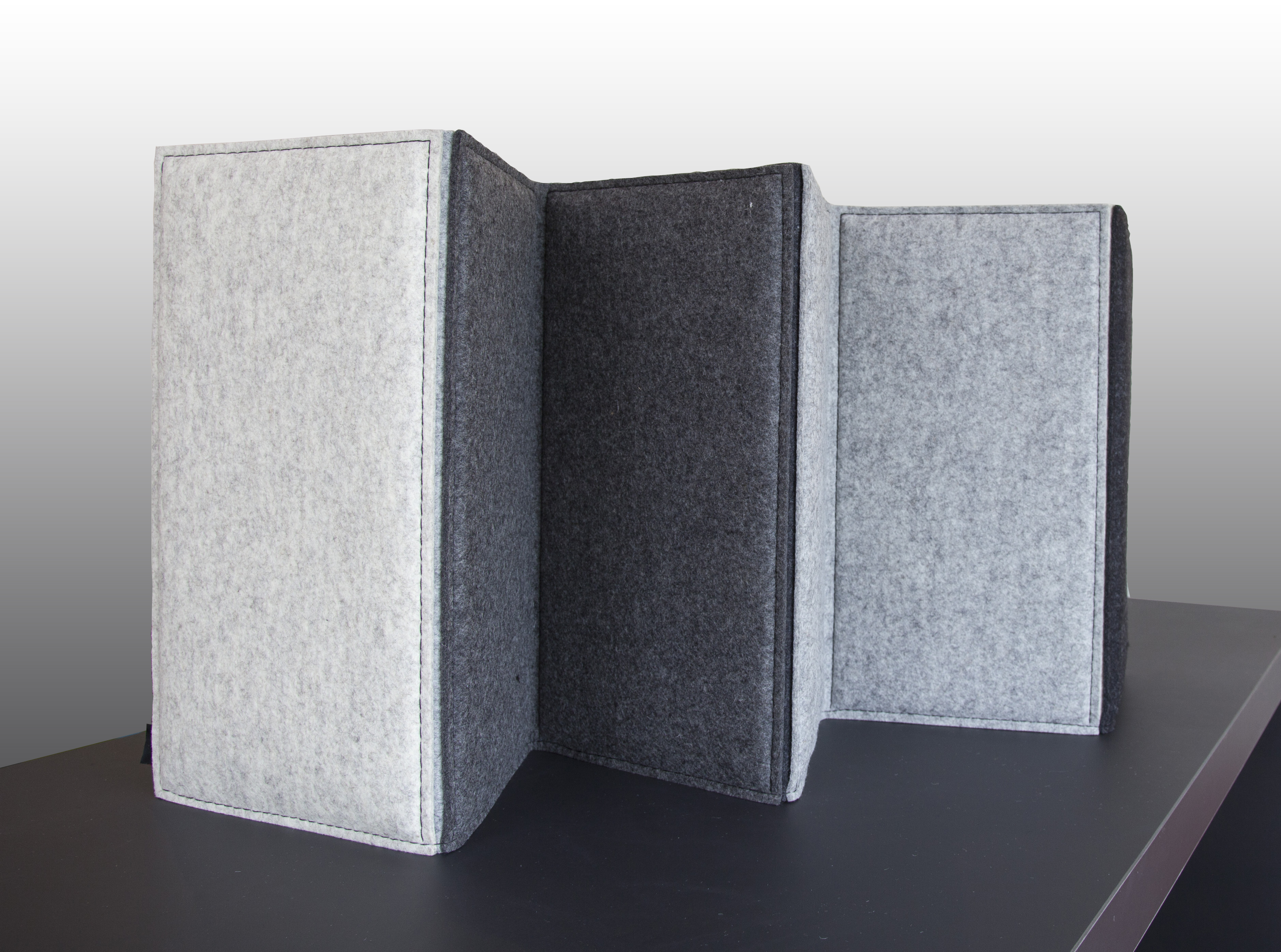 Filt bordskærm zigzag graa 1